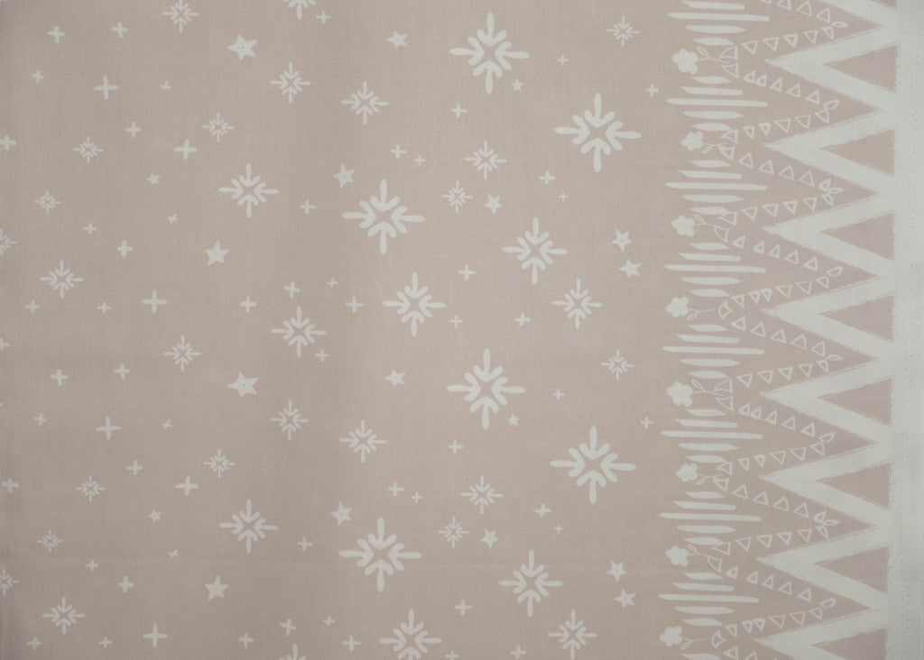 Fabric Nova Meadow from Vintage Chic Capsules Collection, Art Gallery Fabrics, CAP-VC-5009